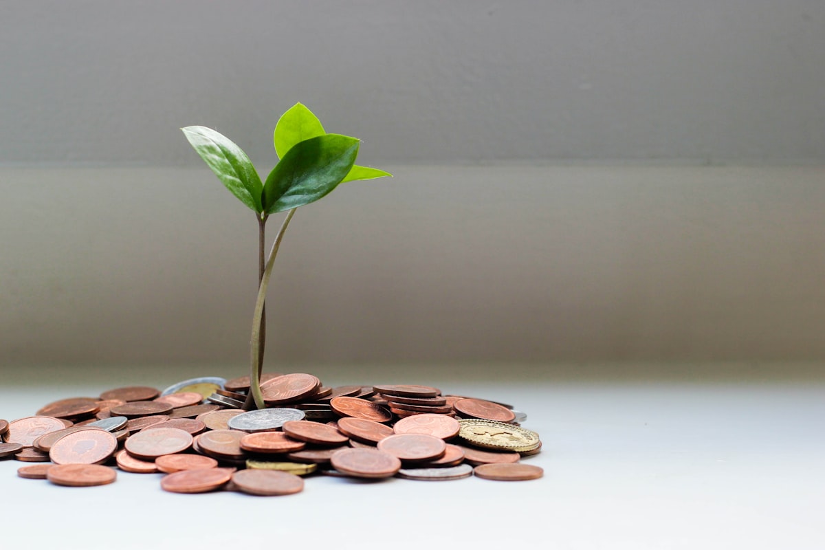 Saving money in a jar
